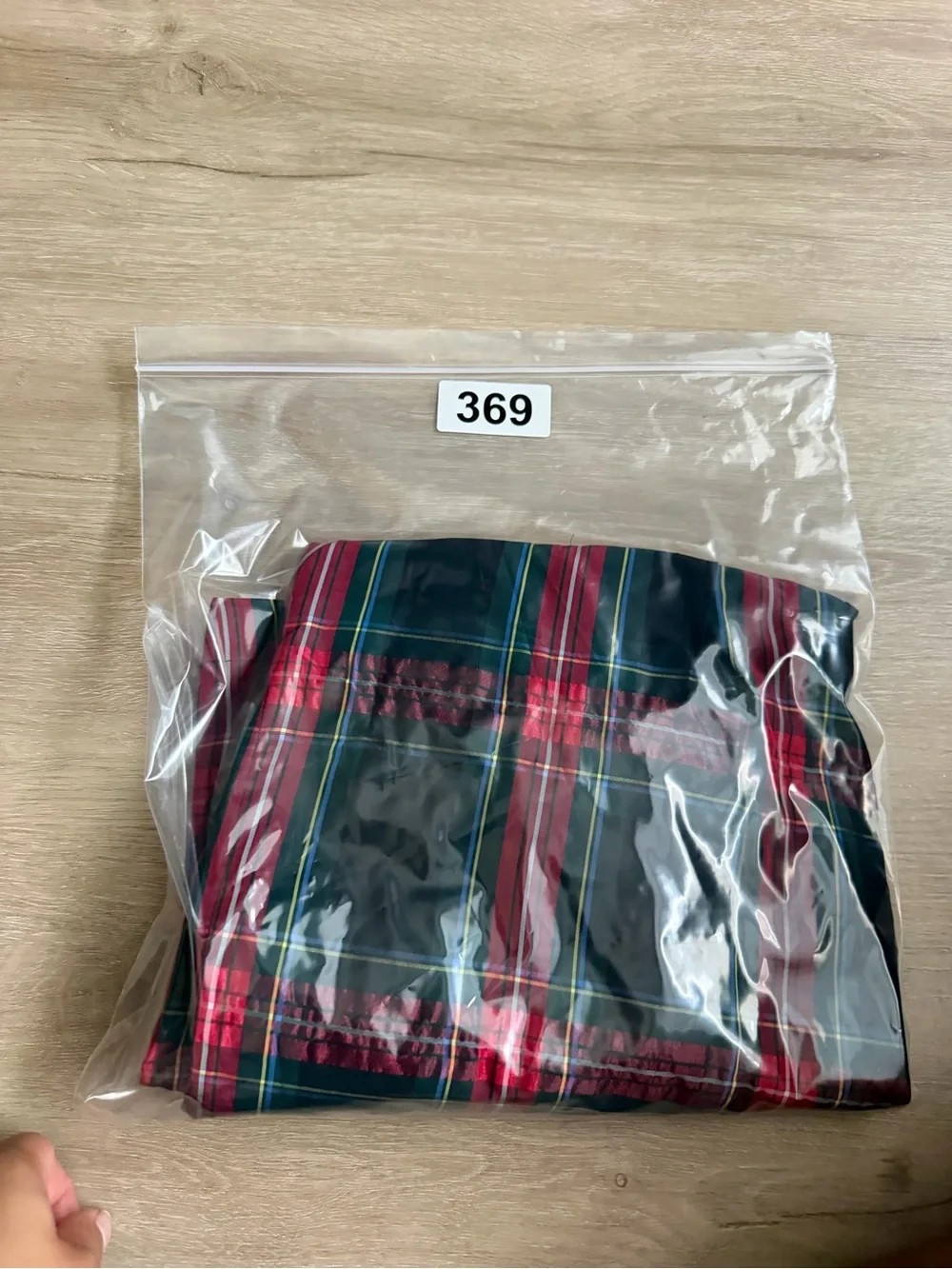 Vineyard Vines Girls' Holiday Plaid Smocked Dress SZ XS NWT